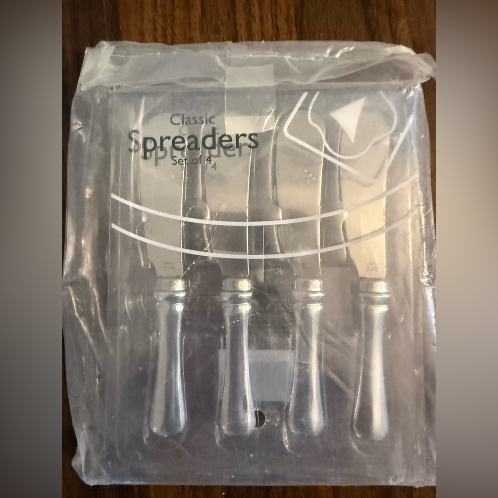 Classic Silver Spreaders Set of 4
